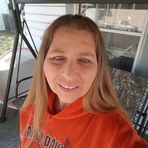 Meet your Posher, Bobbie